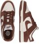 Nike WMNS Dunk Low Dunk in rood formaten: 38.5 - Thumbnail 9