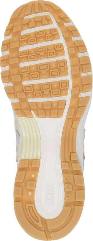 Nike Sportswear Sneakers laag 'P-6000'