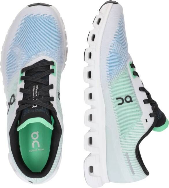 On Sneakers laag