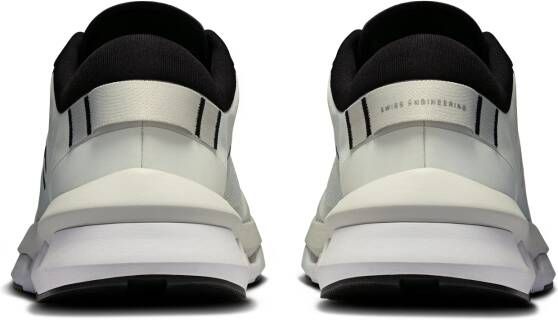 On Sneakers laag 'Cloudz e'