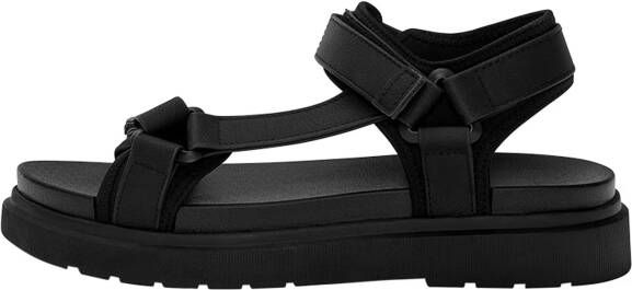 Pull&Bear Sandalen