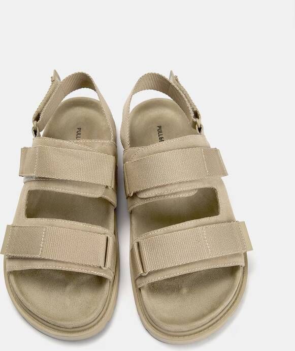 Pull&Bear Sandalen