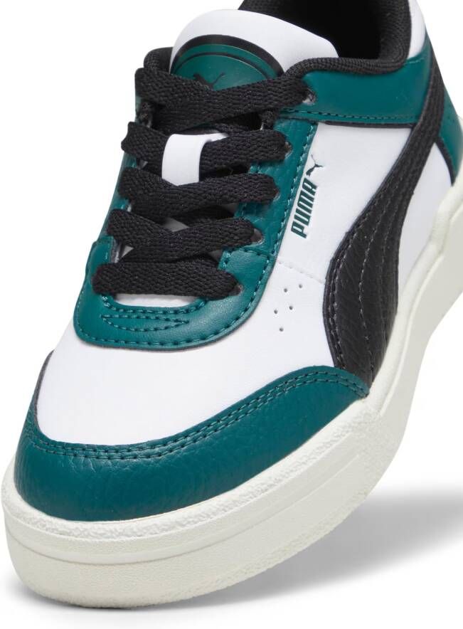 Puma Sneakers