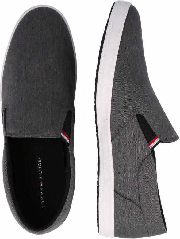 Tommy Hilfiger Slip ons