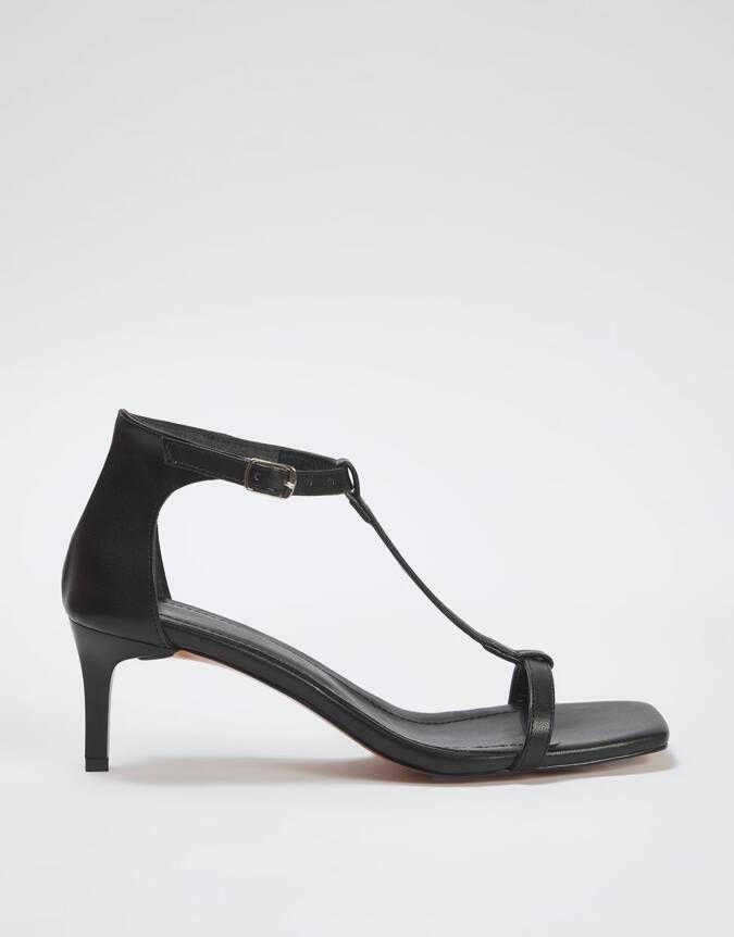 Trendyol Sandalen met riem