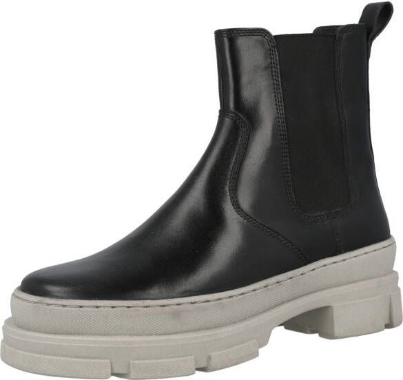 Karolina Kurkova Originals Chelsea boots 'Suki'