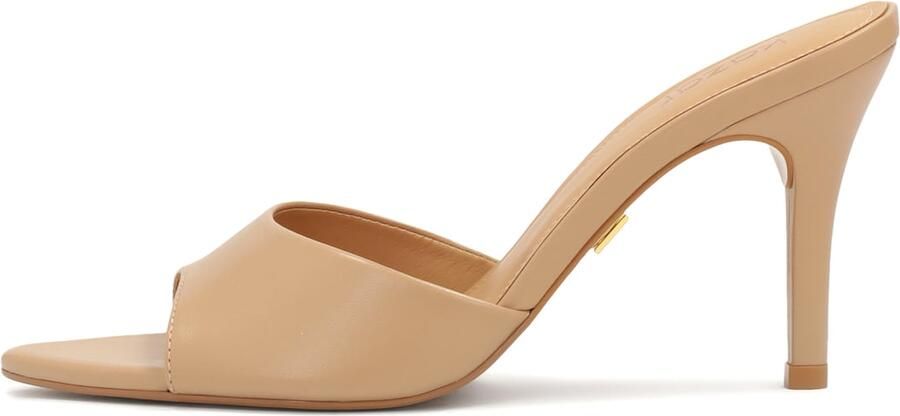 Kazar Beige mules with pointed toes