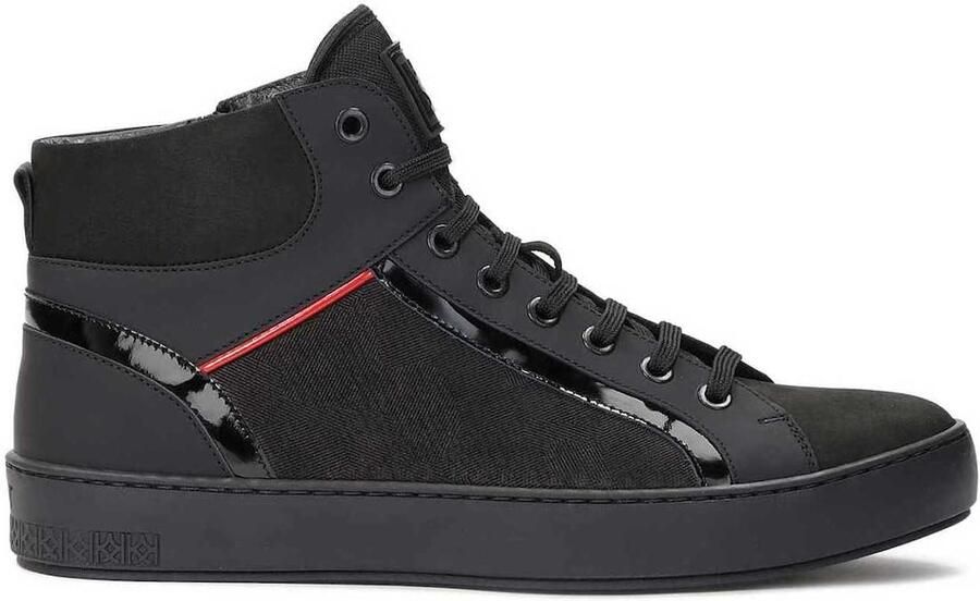 Kazar Zwarte sneakers voor heren.Dit product valt groot uit.