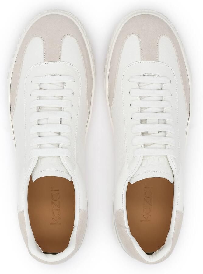 Kazar Men's white leather sneakers with grey suede accents - Foto 3