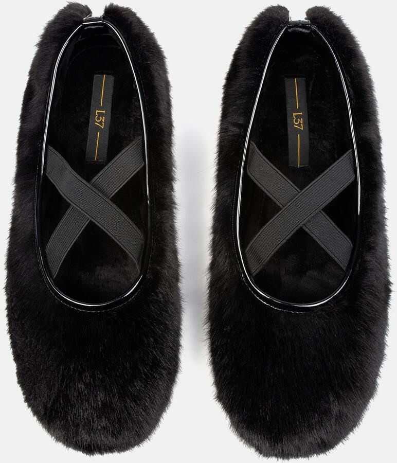L37 HANDMADE SHOES Instappers 'BLACK LOTUS' zwart
