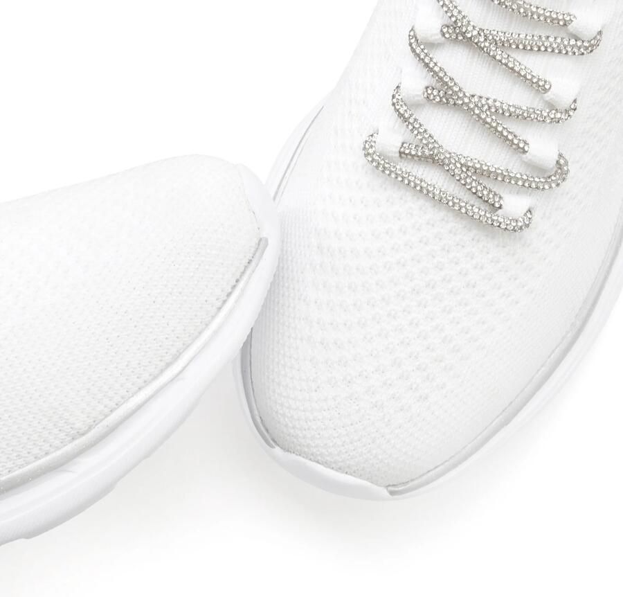 Lascana Sneakers met modieuze glinsterende veters vegan - Foto 2