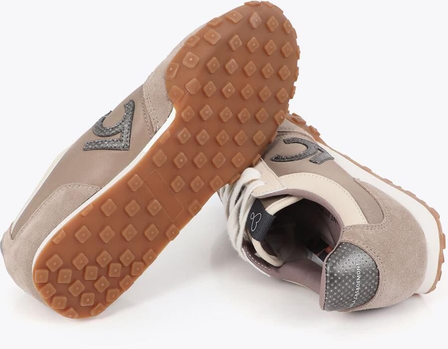 Lola Casademunt Sneakers Deportiva Combinada En Diferentes Materi - Foto 5