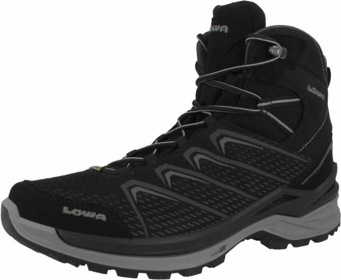 Lowa Boots 'Ferrox Pro'