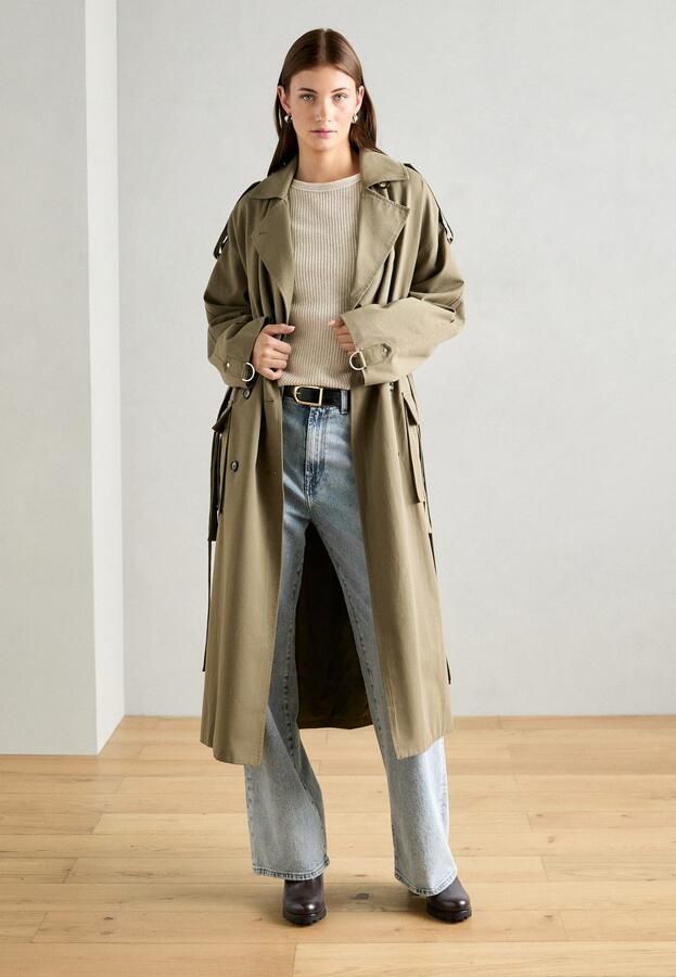 MARCO TOZZI Chelsea boots donkerbruin zwart - Foto 4