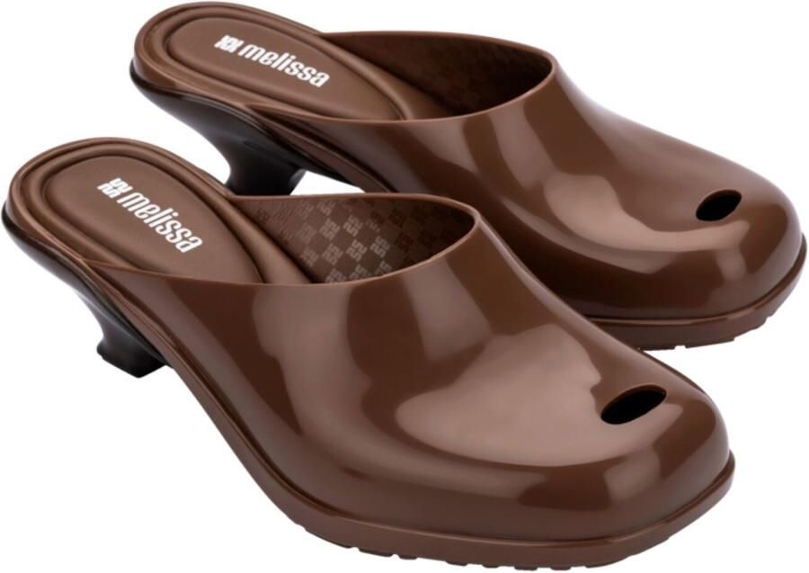 MELISSA Clogs 'Gaia' bruin - Foto 2