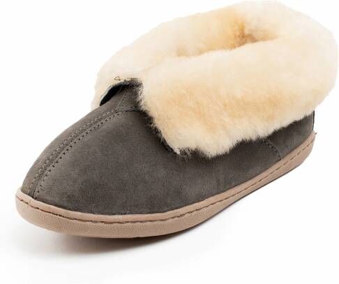 Minnetonka Huisschoenen 'Sheepshin' beige grijs