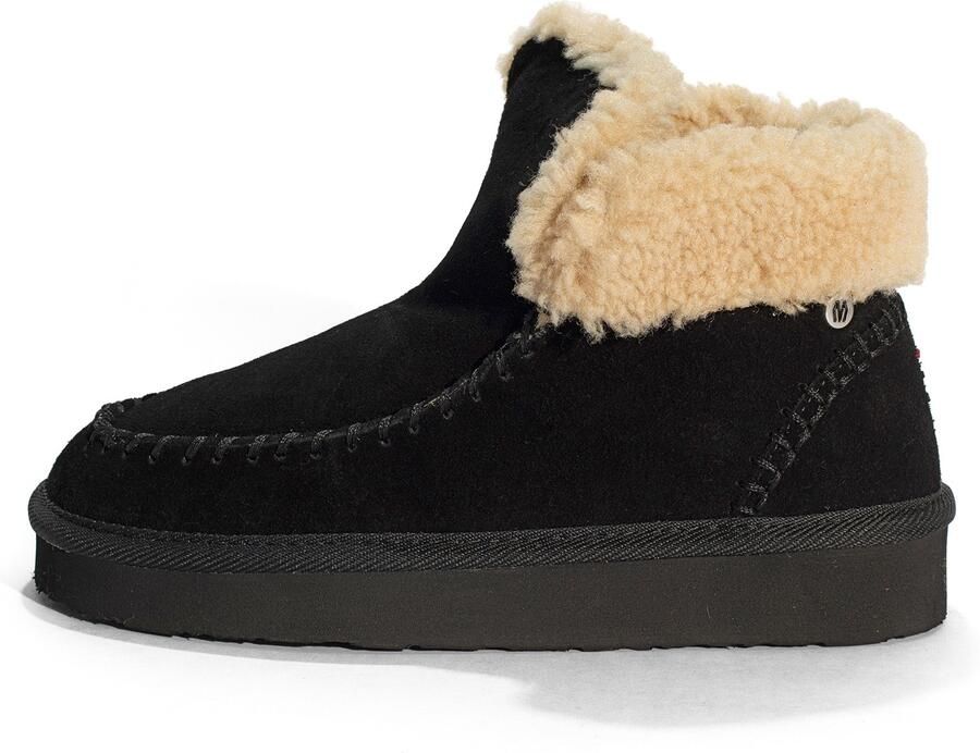 Minnetonka Boots 'CHANDRA' zwart