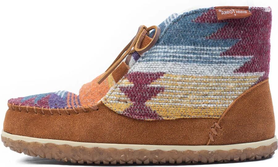 Minnetonka Enkellaarsjes 'Torrey' beige blauw bruin