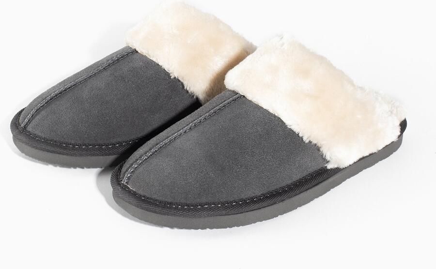 Minnetonka Huisschoenen 'Chesney ' crème donkergrijs - Foto 2