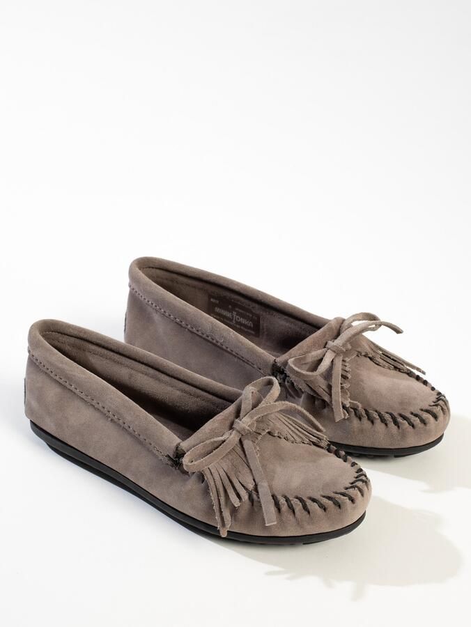 Minnetonka Mocassins 'Kilty' grijs - Foto 3