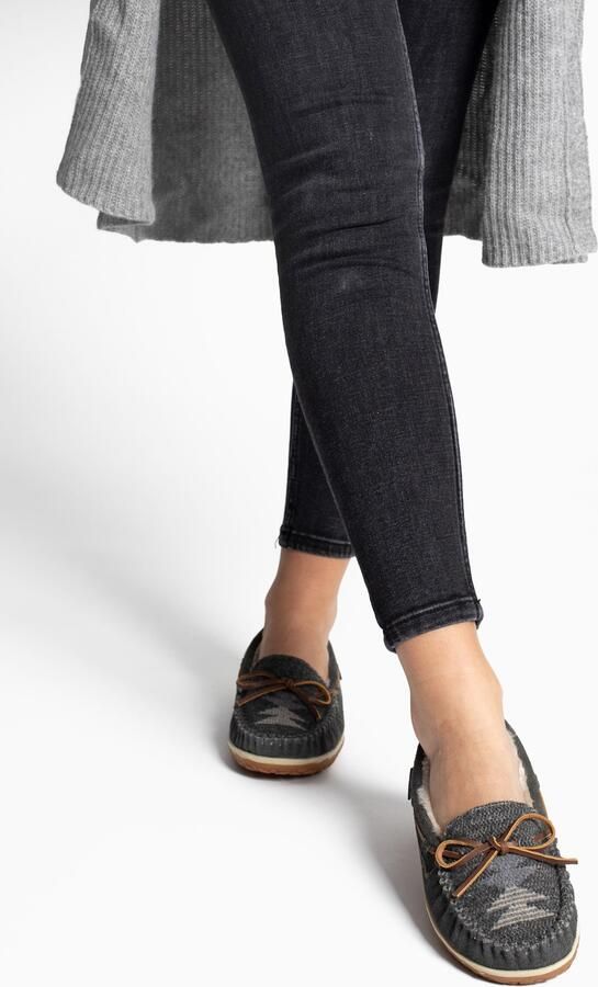 Minnetonka Mocassins 'Tilia' bruin grijs wit - Foto 2