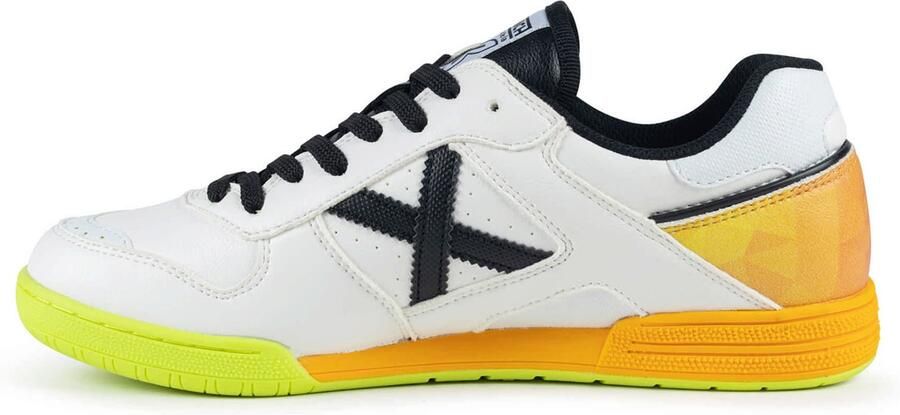 MUNICH Sneakers laag 'Continental V2' oranje zwart wit