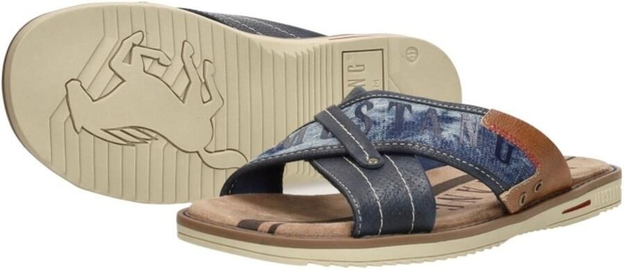 Mustang Shoes Slippers zomerschoen slippers badschoen met opvallende logo-opschrift - Foto 4