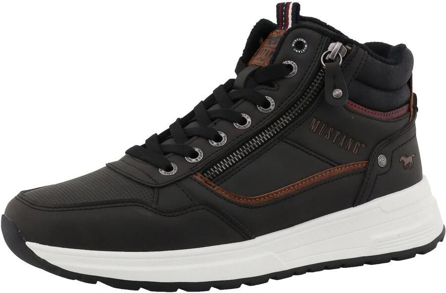 MUSTANG Sneakers hoog 'Luciano' zwart