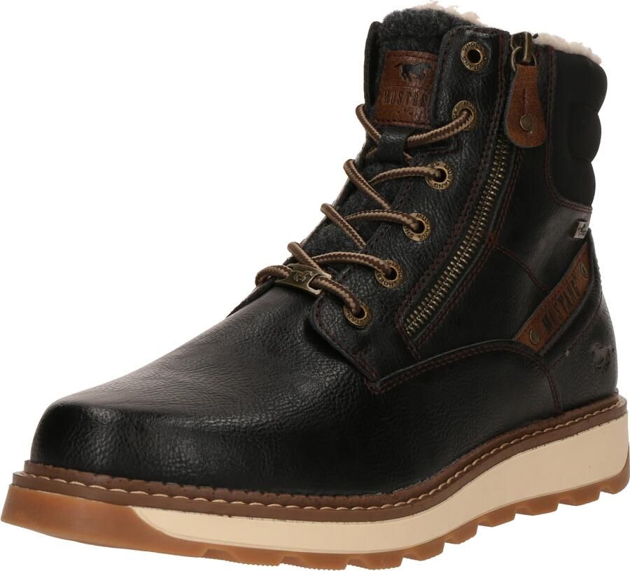 MUSTANG Veterboots zwart