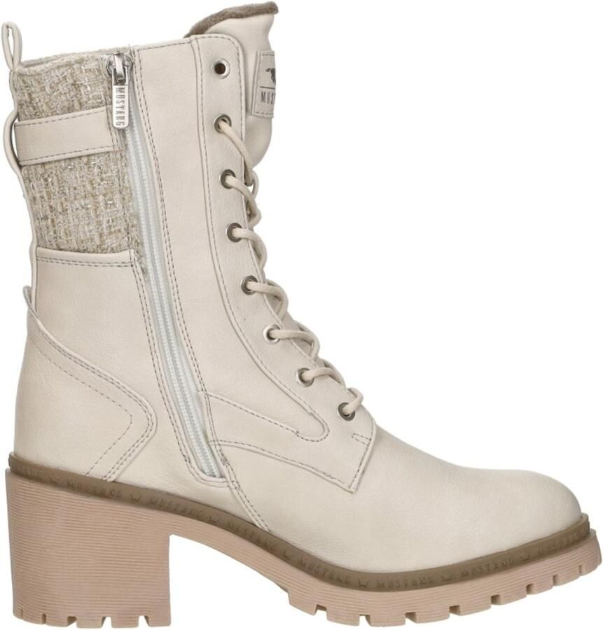 MUSTANG Veterlaarsjes 'Veterschoenen Hak' offwhite