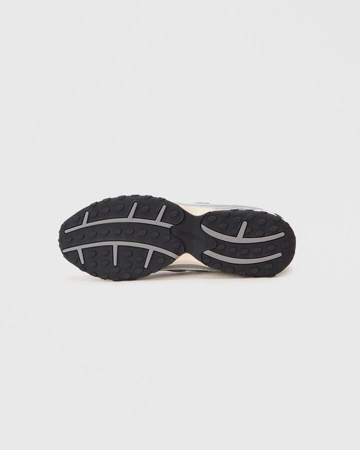 New Balance Sneakers Unisex U204LSWD Black Silver Metallic - Foto 6