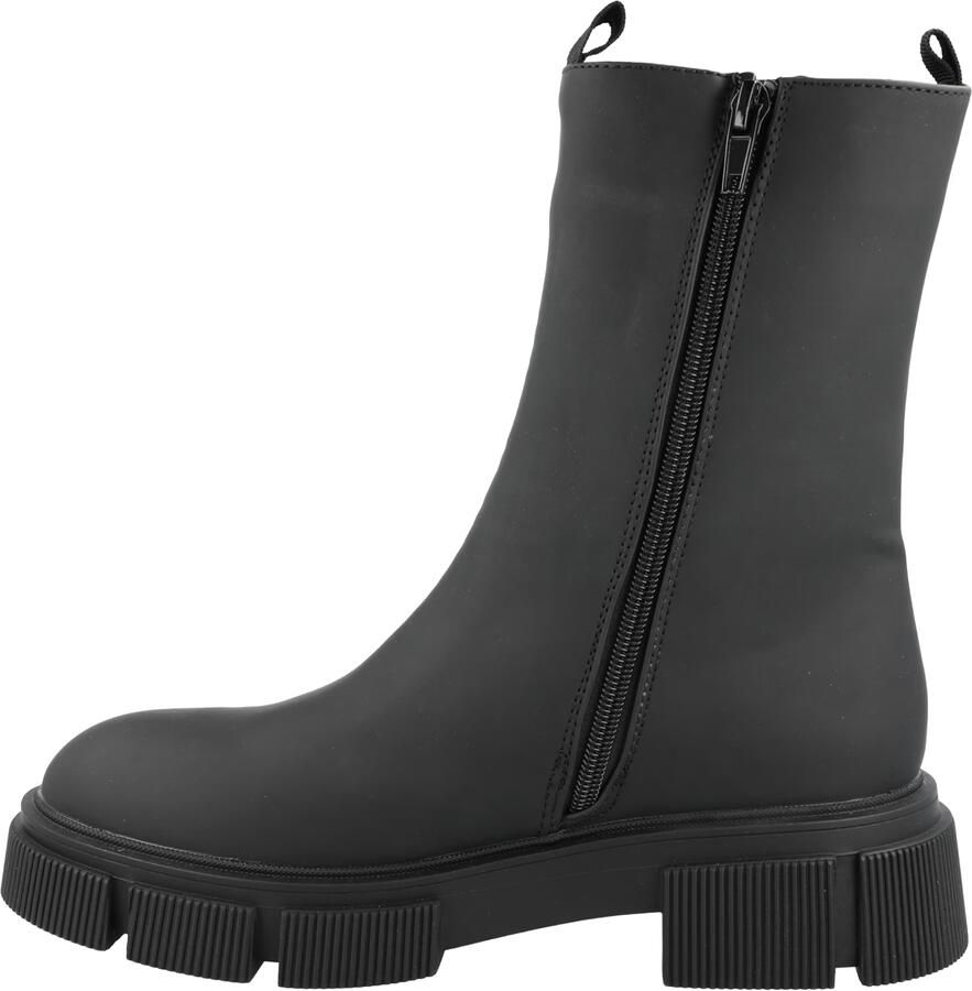 New Look Chelsea boots