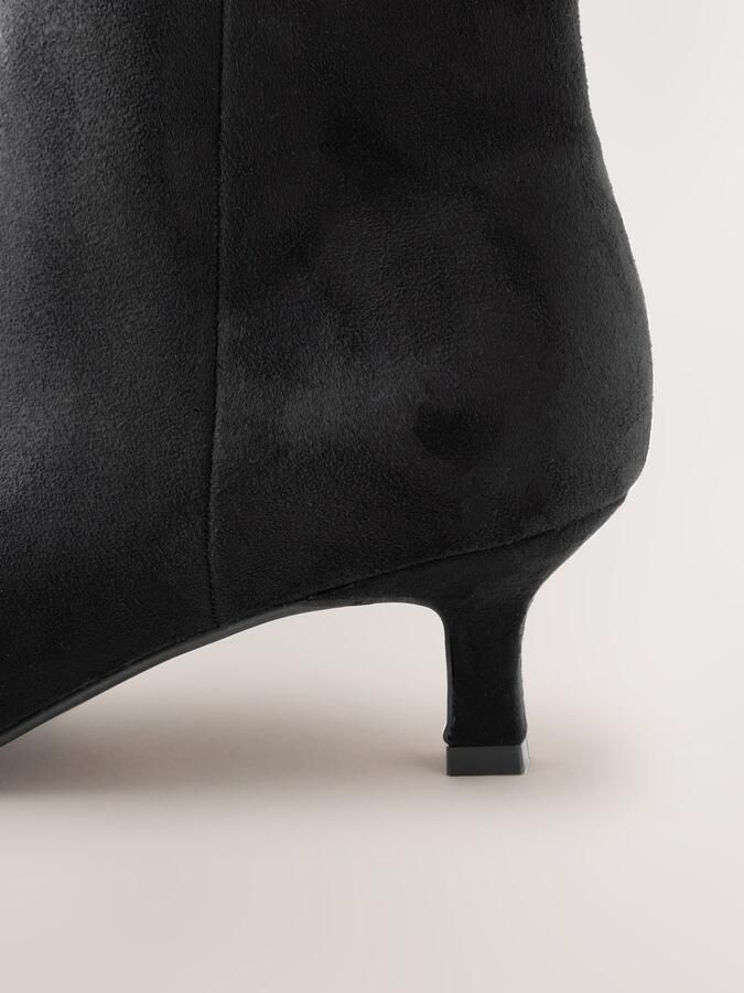 Next Dames Forever Comfort enkellaarzen van imitatiesuède met lepelvormige neus Zwart - Foto 5