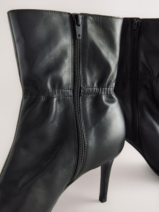 Next Dames Forever Comfort enkellaarzen met ruches Zwart - Foto 6