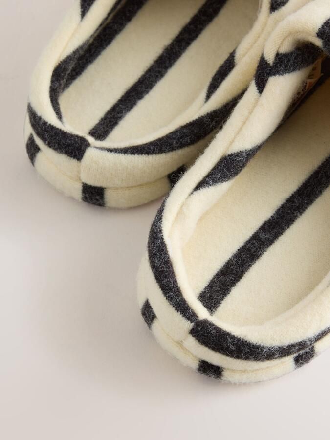 Next Huisschoenen crème zwart - Foto 2