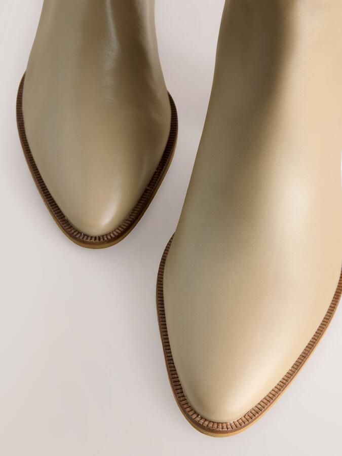 Next Dames Forever Comfort knielaarzen in Westernstijl met blokhak Naturel - Foto 6