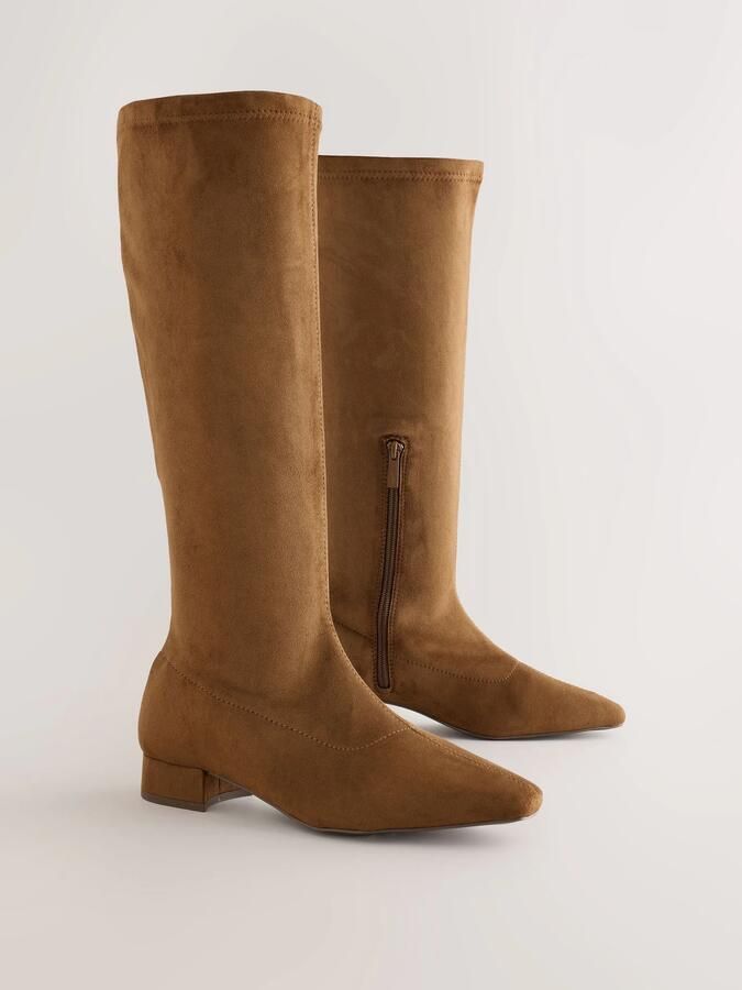 Next Dames Forever Comfort kniehoge laarzen met spitse neus en extra brede pasvorm Bruin - Foto 3