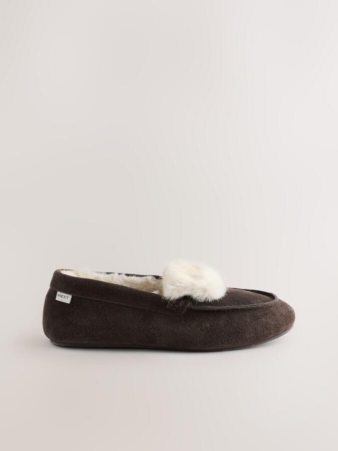 Next Dames Bontgevoerde suède moccassinpantoffels met omslag Bruin - Foto 2