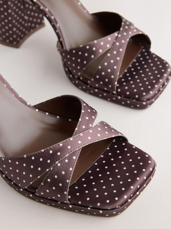 Next Dames Forever Comfort sandalen met plateauzool Bruin - Foto 5