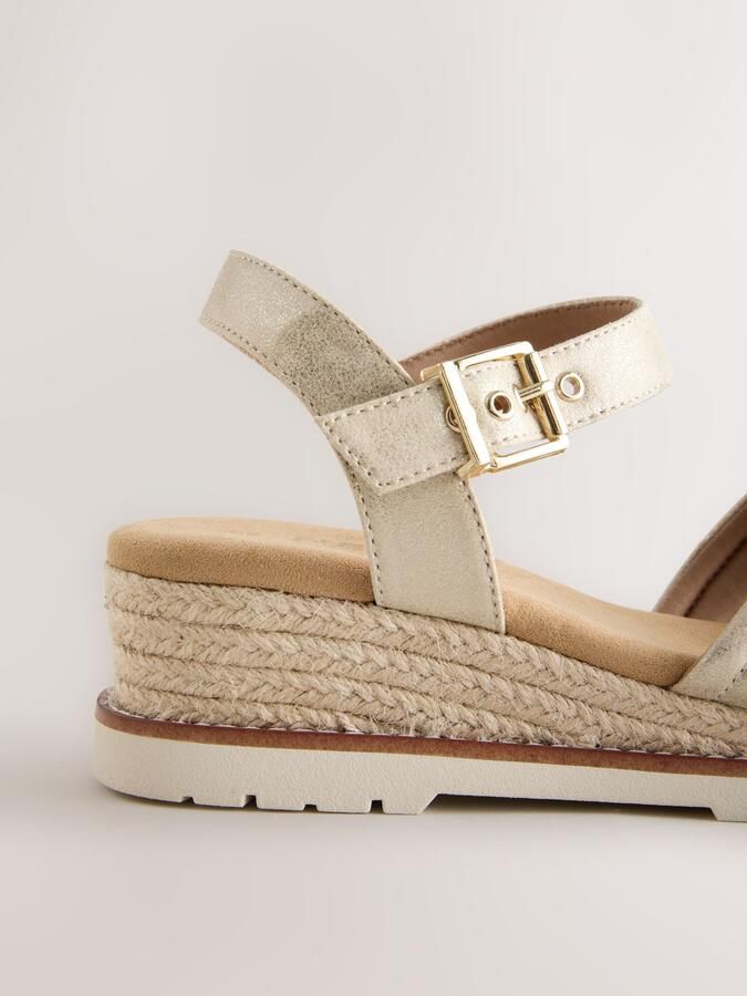 Next Sandalen met riem 'Forever Comfort' beige goud - Foto 4