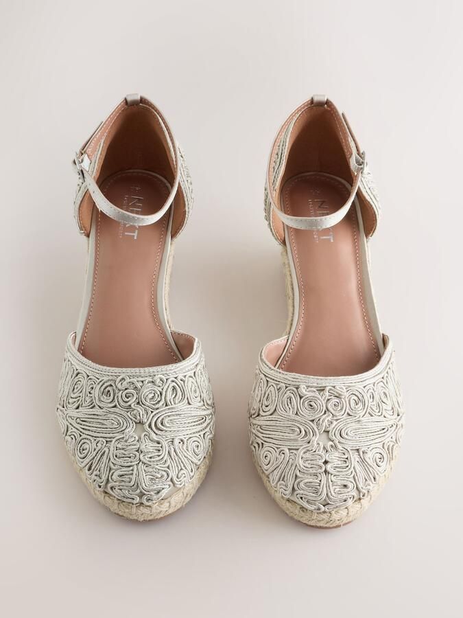 Next Dames Forever Comfort sleehakken met gesloten neus Crème - Foto 3