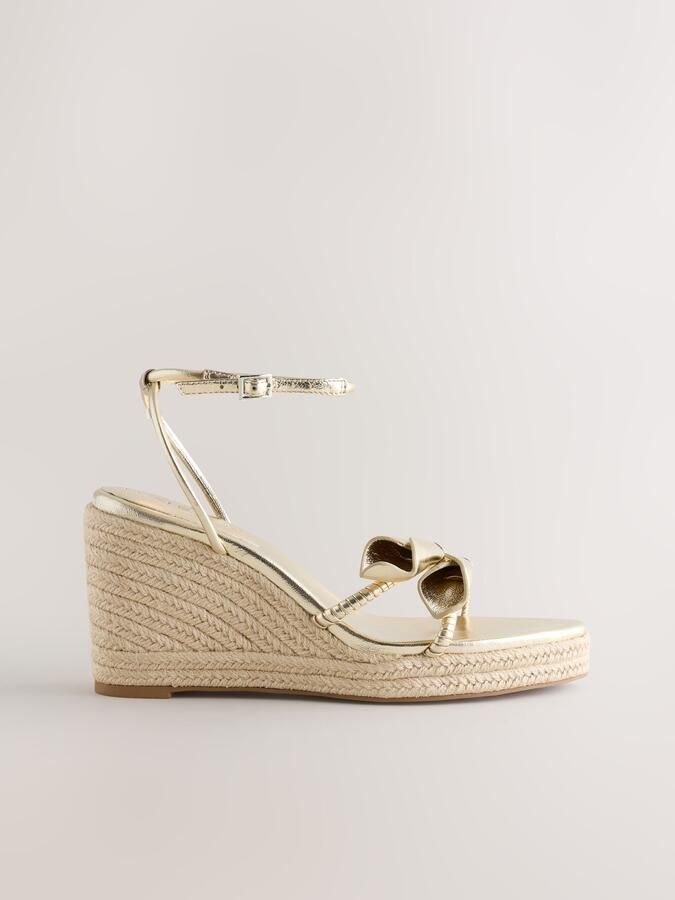 Next Sandalen met riem 'Forever Comfort' goud - Foto 6