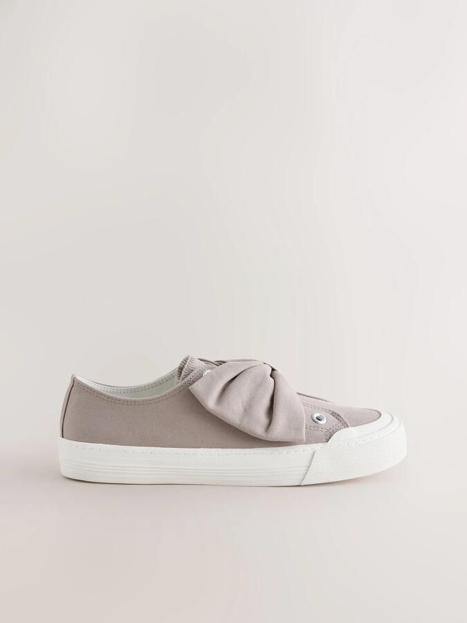 Next Dames Forever Comfort canvas sneakers met strik Bruin - Foto 3