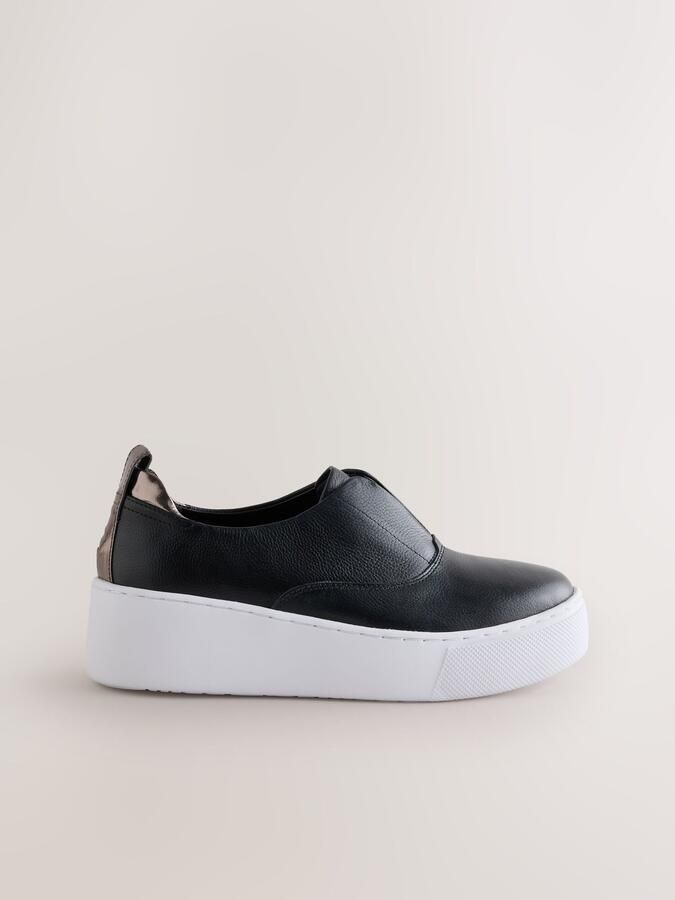 Next Dames Forever Comfort leren sneakers met sleehak Zwart