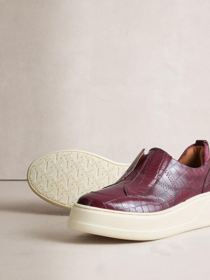 Next Dames Signature leren sneakers met dikke sleehak en plateauzool Rood - Foto 6