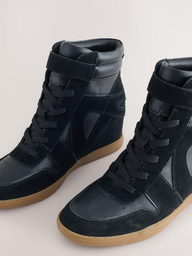Next Dames Forever Comfort sneakers met veters en sleehak Zwart - Foto 4