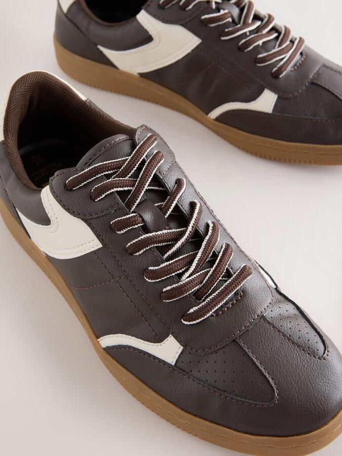 Next Sneakers laag 'Forever Comfort' chocoladebruin wit - Foto 3