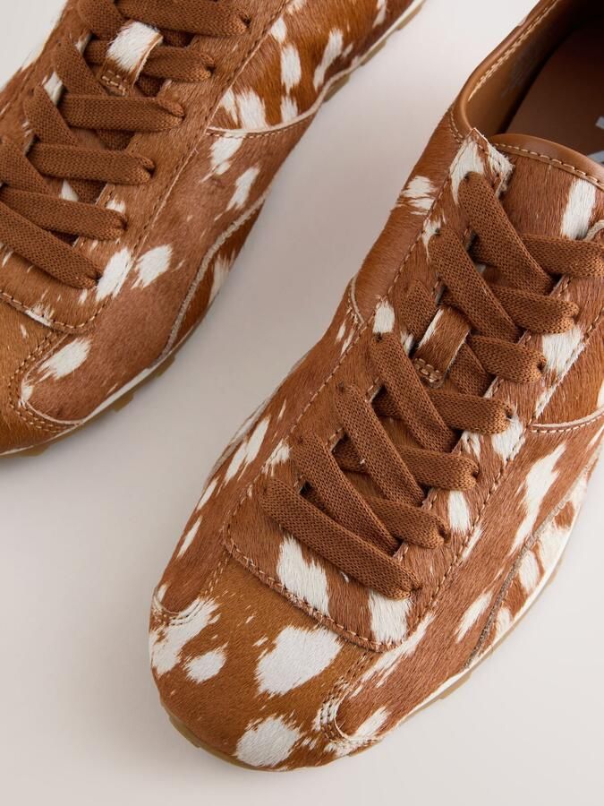 Next Dames Forever Comfort smalle leren sneakers Dierenprint - Foto 4