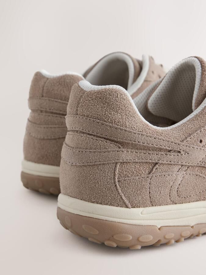 Next Dames Forever Comfort suède sneakers met golfpatroon op de zolen Bruin - Foto 3