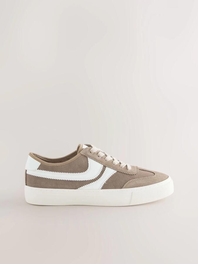 Next Dames Forever Comfort suède skatersneakers met veters en strepen aan de zijkant Bruin - Foto 2